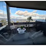 Penthouse-tasokas Moderni Kaupunki Huipulla -iso Jacuzzi Omalla Kattoterassilla - Aurinkotuolit Ja Aurinko Odottaa Sinua - Huikea Maisema- - 10 Hloe - Free Parking *