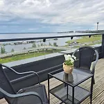 Penthouse-tasokas Moderni Kaupunki Huipulla -iso Jacuzzi Omalla Kattoterassilla - Aurinkotuolit Ja Aurinko Odottaa Sinua - Huikea Maisema- - 10 Hloe - Free Parking * Tampere