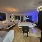 Apartmán Penthouse-tasokas Moderni Kaupunki Huipulla -iso Jacuzzi Omalla Kattoterassilla - Aurinkotuolit Ja Aurinko Odottaa Sinua - Huikea Maisema- - 10 Hloe - Free Parking Tampere