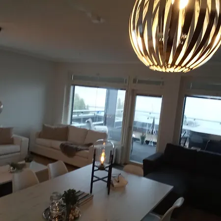 Penthouse Aurea Nordic Tasokas Moderni Kaupunki Tampereen Huipulla -iso Jacuzzi Omalla Kattoterassilla - Aurinkotuolit Ja Aurinko Odottaa Sinua - Huikea Maisema- - 10 Hloe - Apartamento *