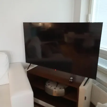 Lejlighed Penthouse-tasokas Moderni Kaupunki Huipulla -iso Jacuzzi Omalla Kattoterassilla - Aurinkotuolit Ja Aurinko Odottaa Sinua - Huikea Maisema- - 10 Hloe - Free Parking *