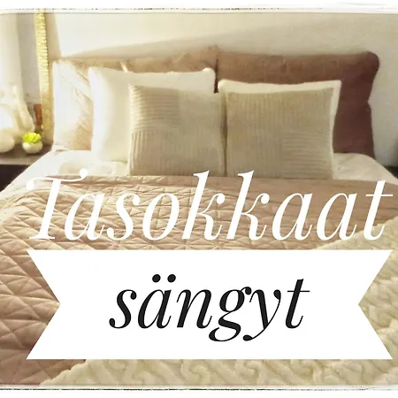 Penthouse-tasokas Moderni Kaupunki Huipulla -iso Jacuzzi Omalla Kattoterassilla - Aurinkotuolit Ja Aurinko Odottaa Sinua - Huikea Maisema- - 10 Hloe - Free Parking Апартаменты *