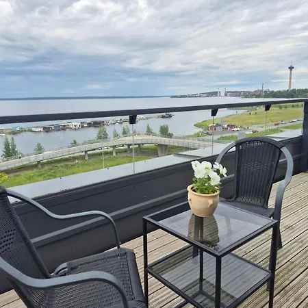 Penthouse Aurea Nordic Tasokas Moderni Kaupunki Tampereen Huipulla -iso Jacuzzi Omalla Kattoterassilla - Aurinkotuolit Ja Aurinko Odottaa Sinua - Huikea Maisema- - 10 Hloe - * Tampere