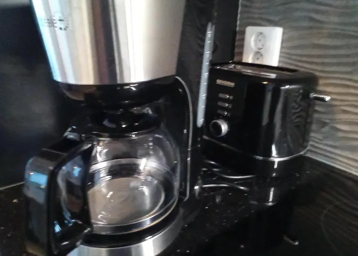 Penthouse-tasokas Moderni Kaupunki Huipulla -iso Jacuzzi Omalla Kattoterassilla - Aurinkotuolit Ja Aurinko Odottaa Sinua - Huikea Maisema- - 10 Hloe - Free Parking