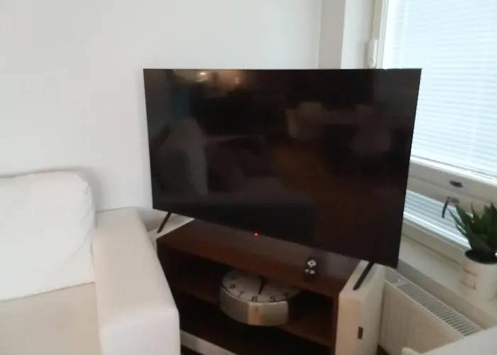 Апартаменты Penthouse-tasokas Moderni Kaupunki Huipulla -iso Jacuzzi Omalla Kattoterassilla - Aurinkotuolit Ja Aurinko Odottaa Sinua - Huikea Maisema- - 10 Hloe - Free Parking *