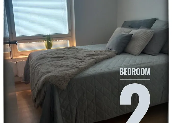 Penthouse-tasokas Moderni Kaupunki Huipulla -iso Jacuzzi Omalla Kattoterassilla - Aurinkotuolit Ja Aurinko Odottaa Sinua - Huikea Maisema- - 10 Hloe - Free Parking *